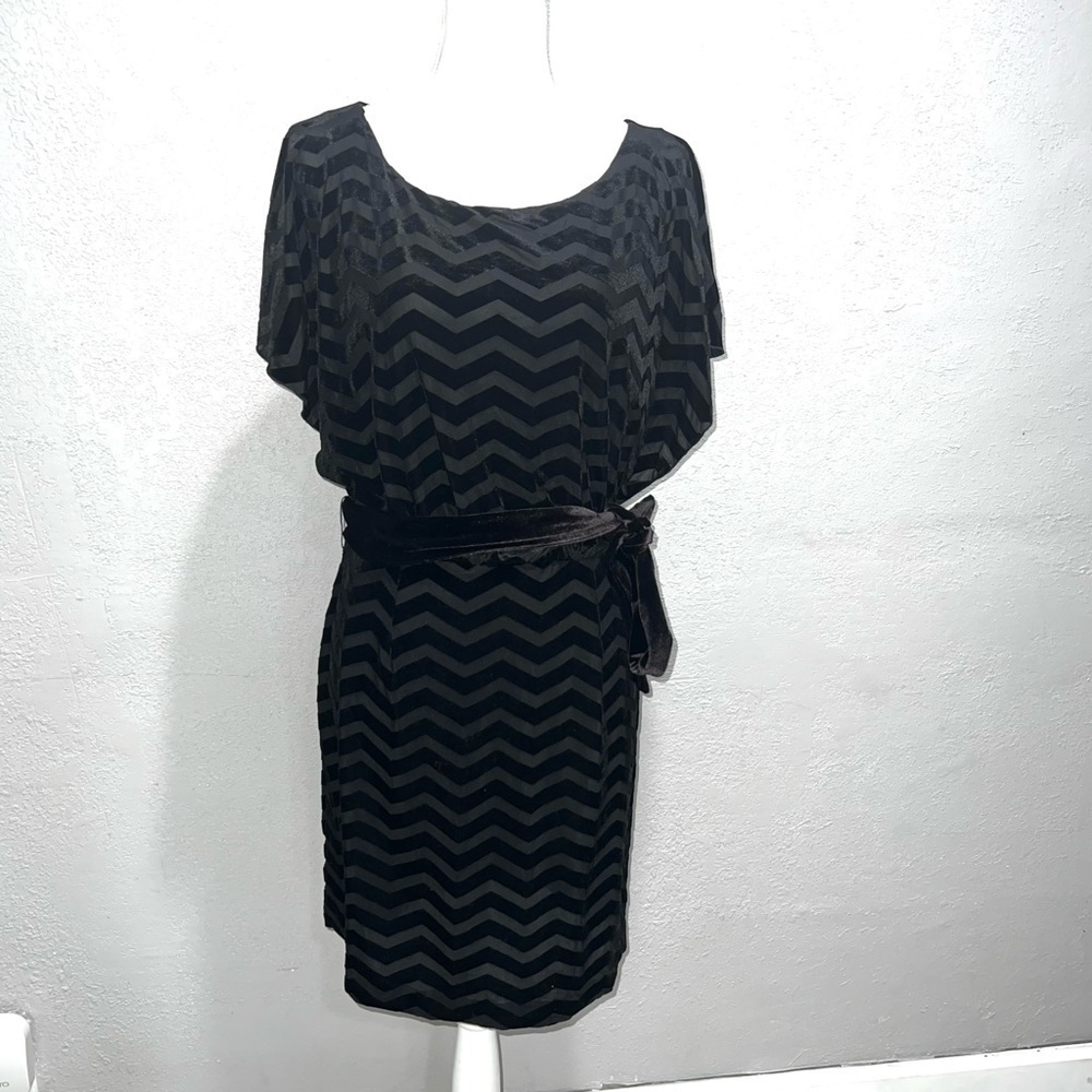 White House Black Market Black Velvet Midi Dress with Belt Women Small